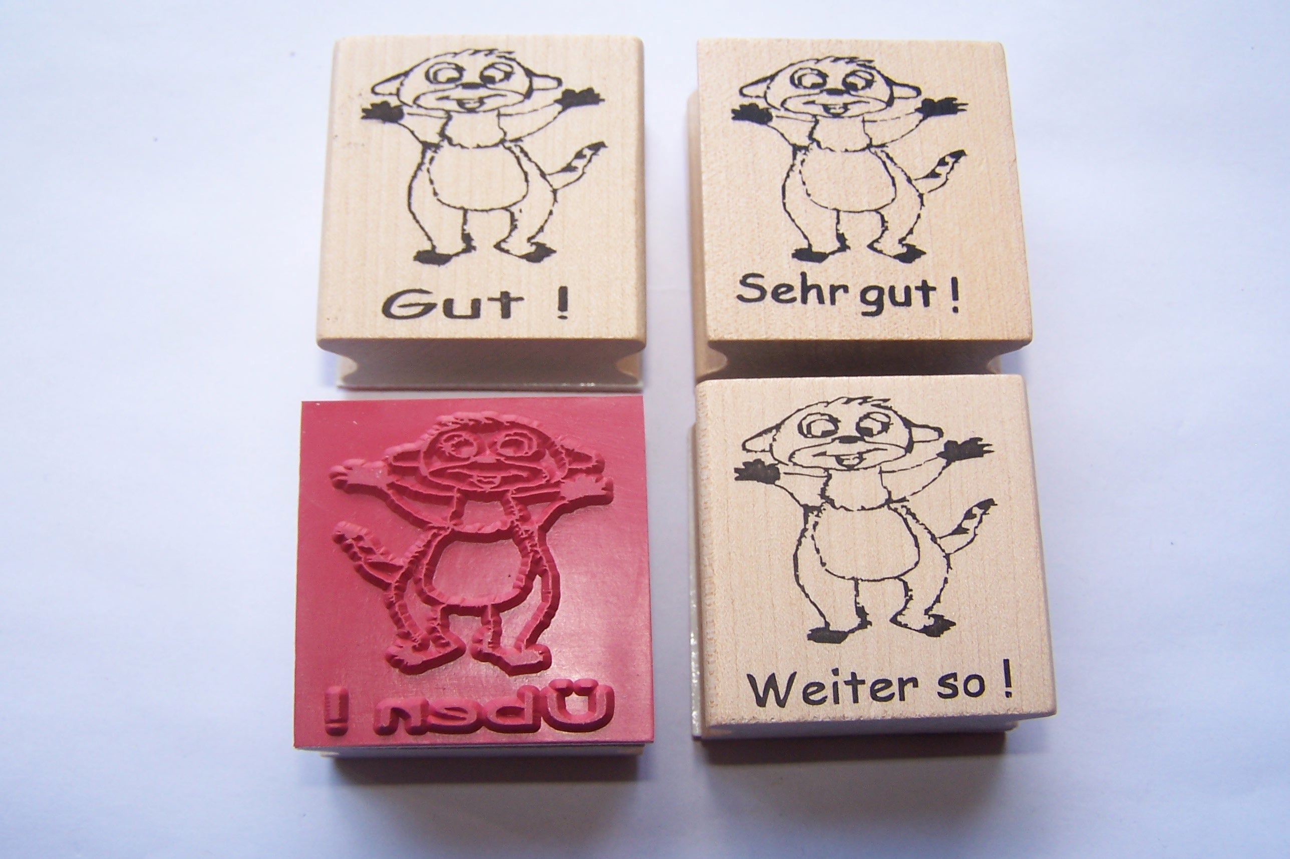 STEMPEL mit Erdmännchen als BELOBIGUNGSSTEMPEL für Lehrer, Motivation in der Schule, Lehrerstempel und Schulstempel für Erdmännchenklasse